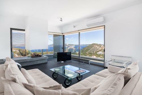 Olon Villa