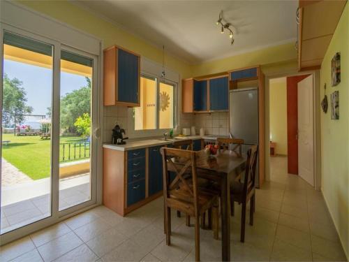 Corfu Beachfront Villa Barbati 1