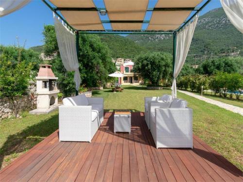 Corfu Beachfront Villa Barbati 1
