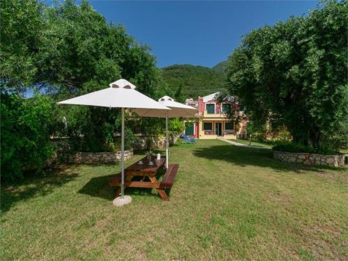 Corfu Beachfront Villa Barbati 1