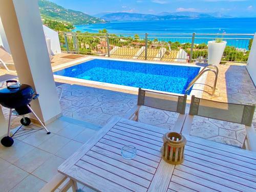 Luxury Villa Akti Barbati 2 With Private Pool