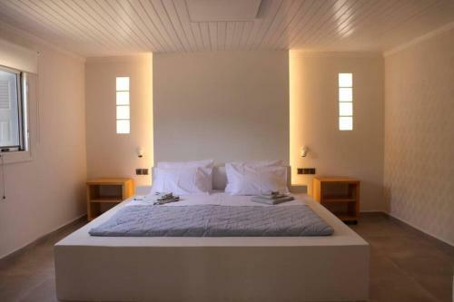 Gialova Bay Villa