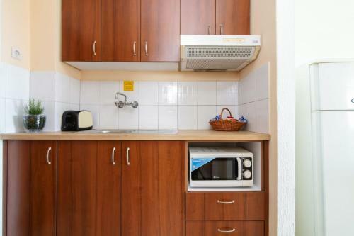 Sunbliss Studios & Apartments