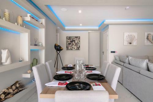 Rua Mat Villas