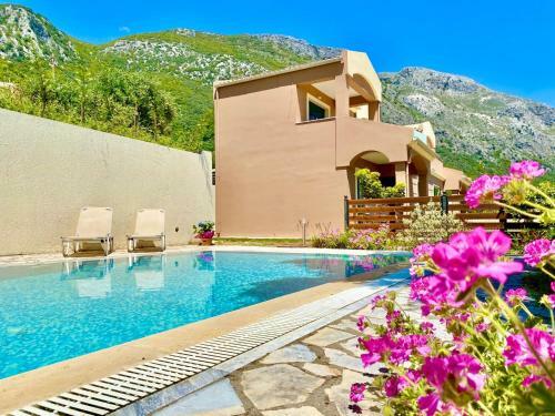 Villa Barbati Dream With Private Pool
