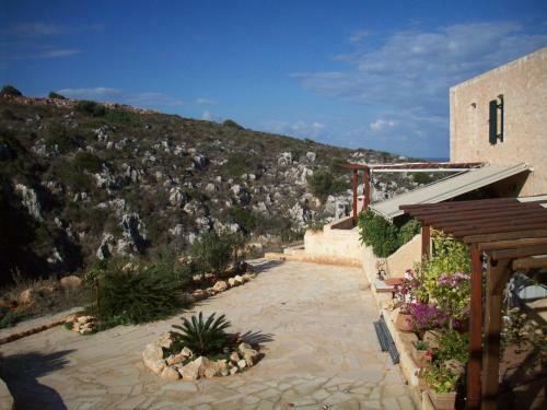 Comfortable House Near Chania