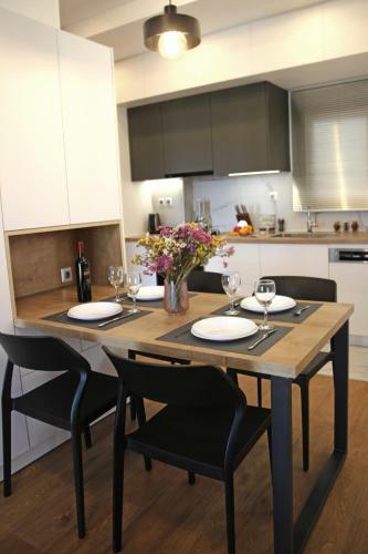 Apartamento New Cozy Chic Apt-ryfete Luxury Living