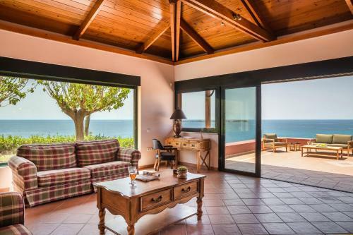 Villa Alekos Beach Houses-eternity
