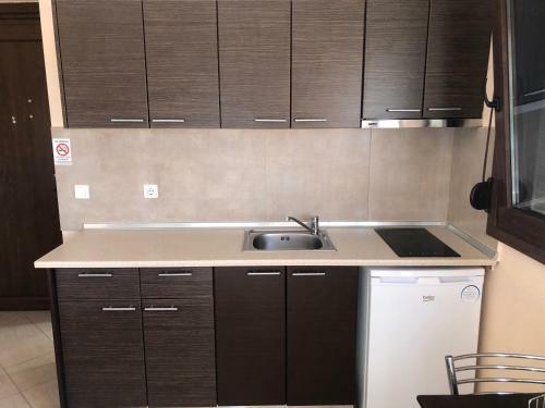 Evgenia & Zoe Apartments