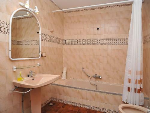 Holiday Home Henrys Choza