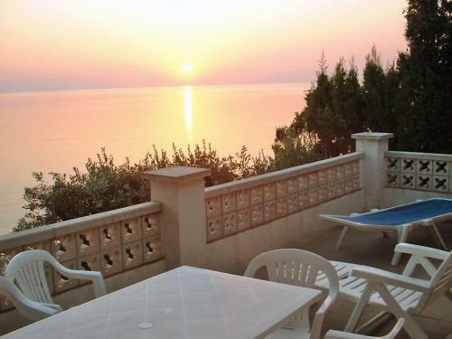 Holiday Home Villa Cassiopee Llan�a
