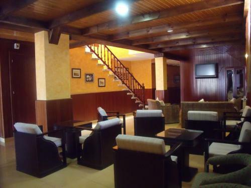 Hotel Cruceiro Do Monte