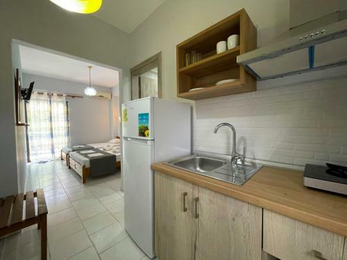 Apartamento Thealos Inn