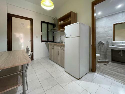 Apartamento Thealos Inn