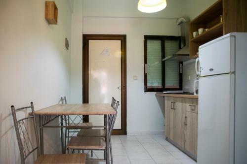 Apartamento Thealos Inn