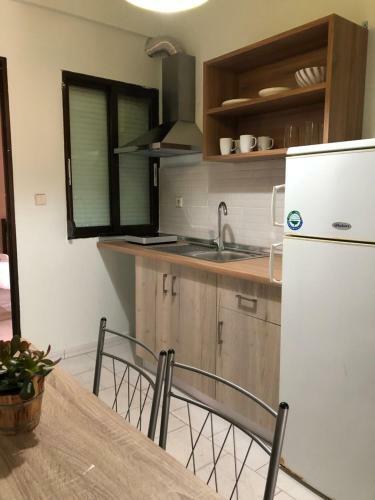 Apartamento Thealos Inn