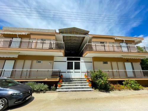 Apartamento Thealos Inn