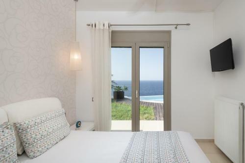 Villa Caldera Blue