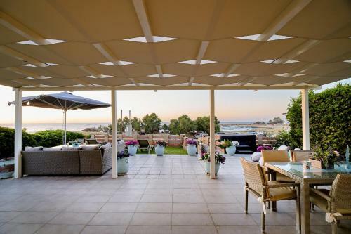 Corali House