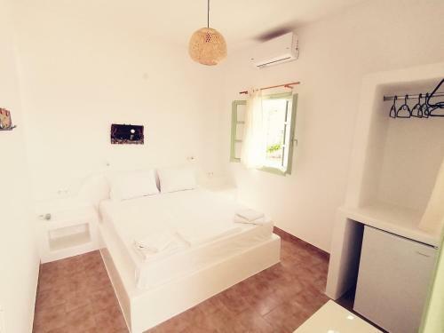 Hotel Sunset Studios & Rooms