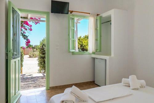 Hotel Sunset Studios & Rooms