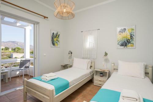 Kiani Seafront Apartments