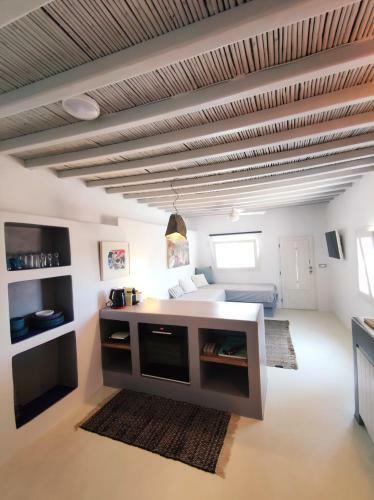 Villa Sandy Beach House