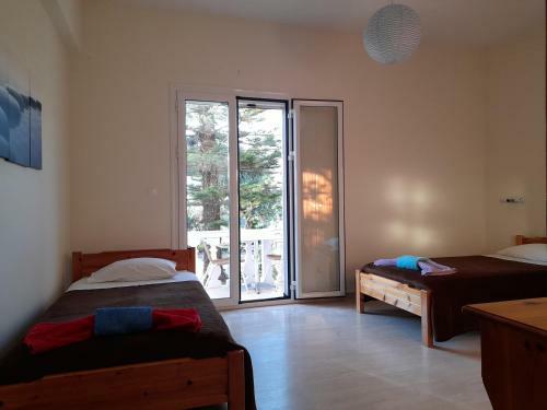 Angelos Apartment's