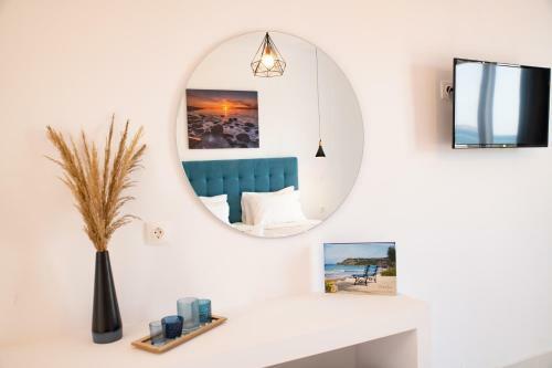 Diamond Arillas Luxury Apartments