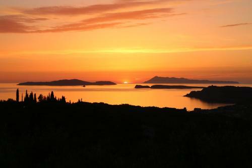 Sunset Sea View Villa 6