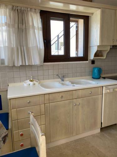 Paraskevi House