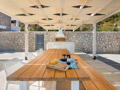 Beautiful New Luxury Villa With Infinity Pool, Outside Kitchen And Sea View