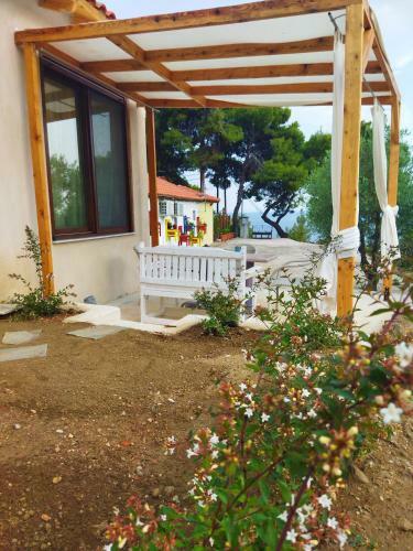 Pefkonas Apartments 100 M From The Beach