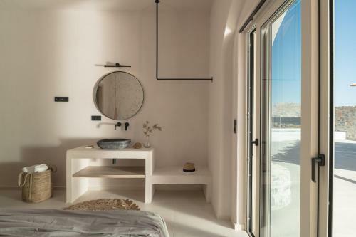 Villa Isla Beach House, A Timeless Retreat!