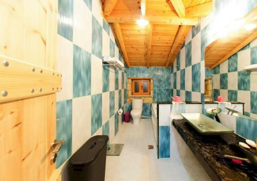 Villa Tireda With Private Swimming Pool