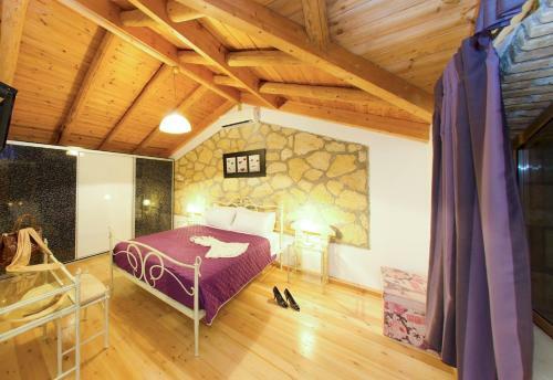 Villa Tireda With Private Swimming Pool