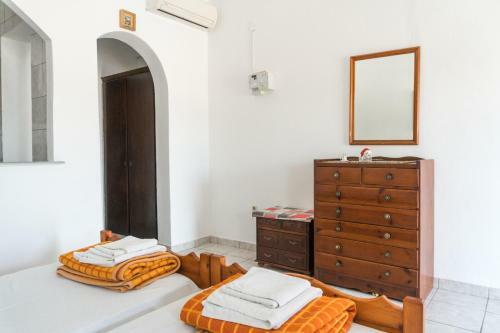 Nondas Apartments