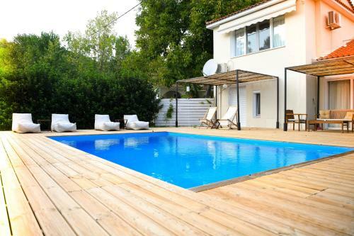 Serenity Luxury Villa, Skiathos