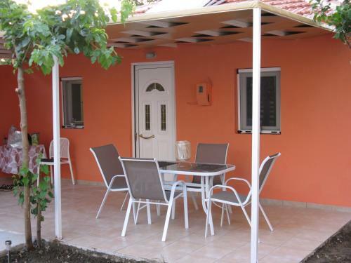 Little House Ligia