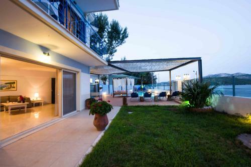 Salty Breeze Villa Opening July 2021