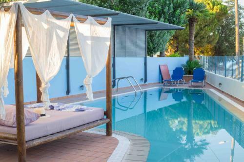 Salty Breeze Villa Opening July 2021