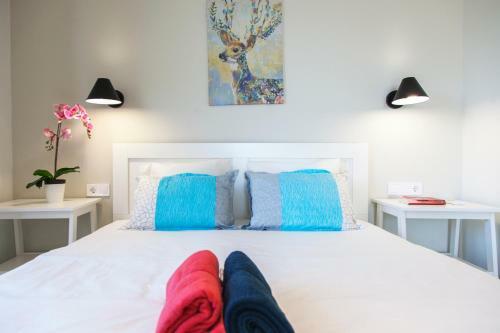 Ligia Waterfront Apartments