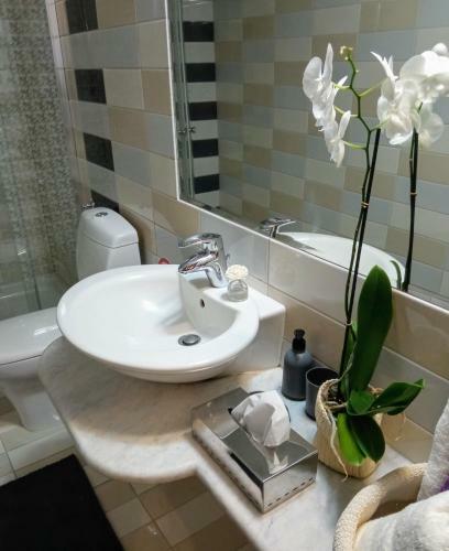 Luxury Apartment With Sea View Near Kallithea