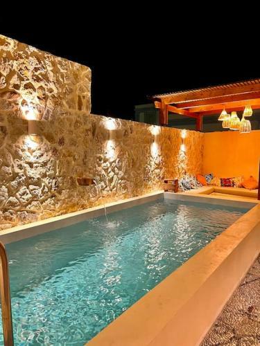 Villa Katoik�a Pateli�