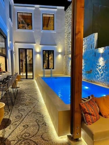 Villa Katoik�a Pateli�