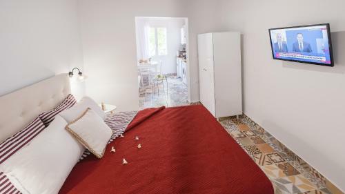 Sergio's Plumeria Apartments