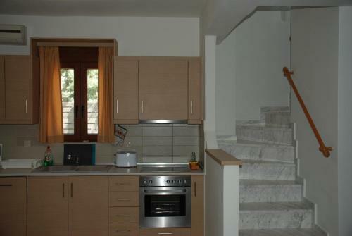 Villa With A Pool In Lefkogia