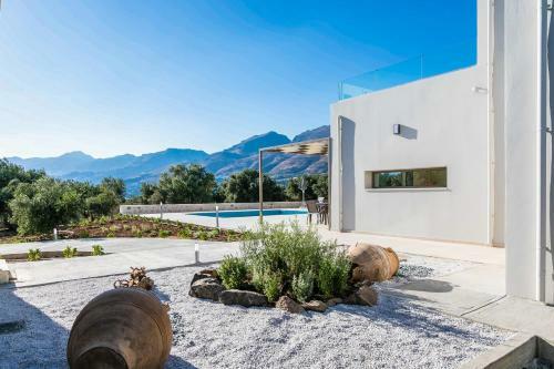 Villa Anemolia