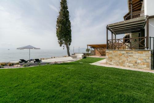 Mermaid Beachfront Villa