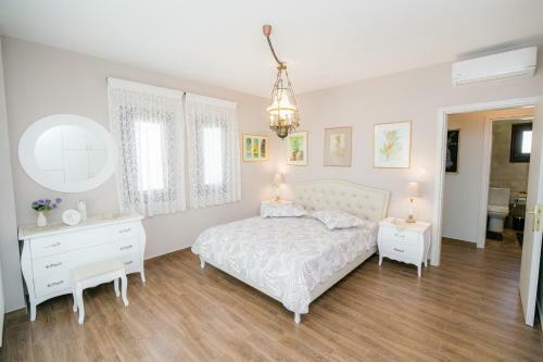 Mermaid Beachfront Villa